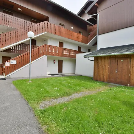 Duplex Avec Balcon Et Parking à Bernex, Proche Remontées Mécaniques - Fr-1-498-36 *